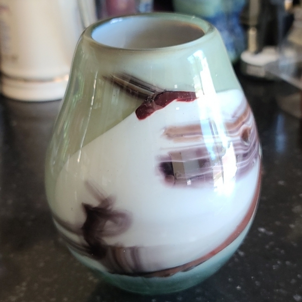 Handblown Pilchuck art glass vase signed by Amy Roberts😍